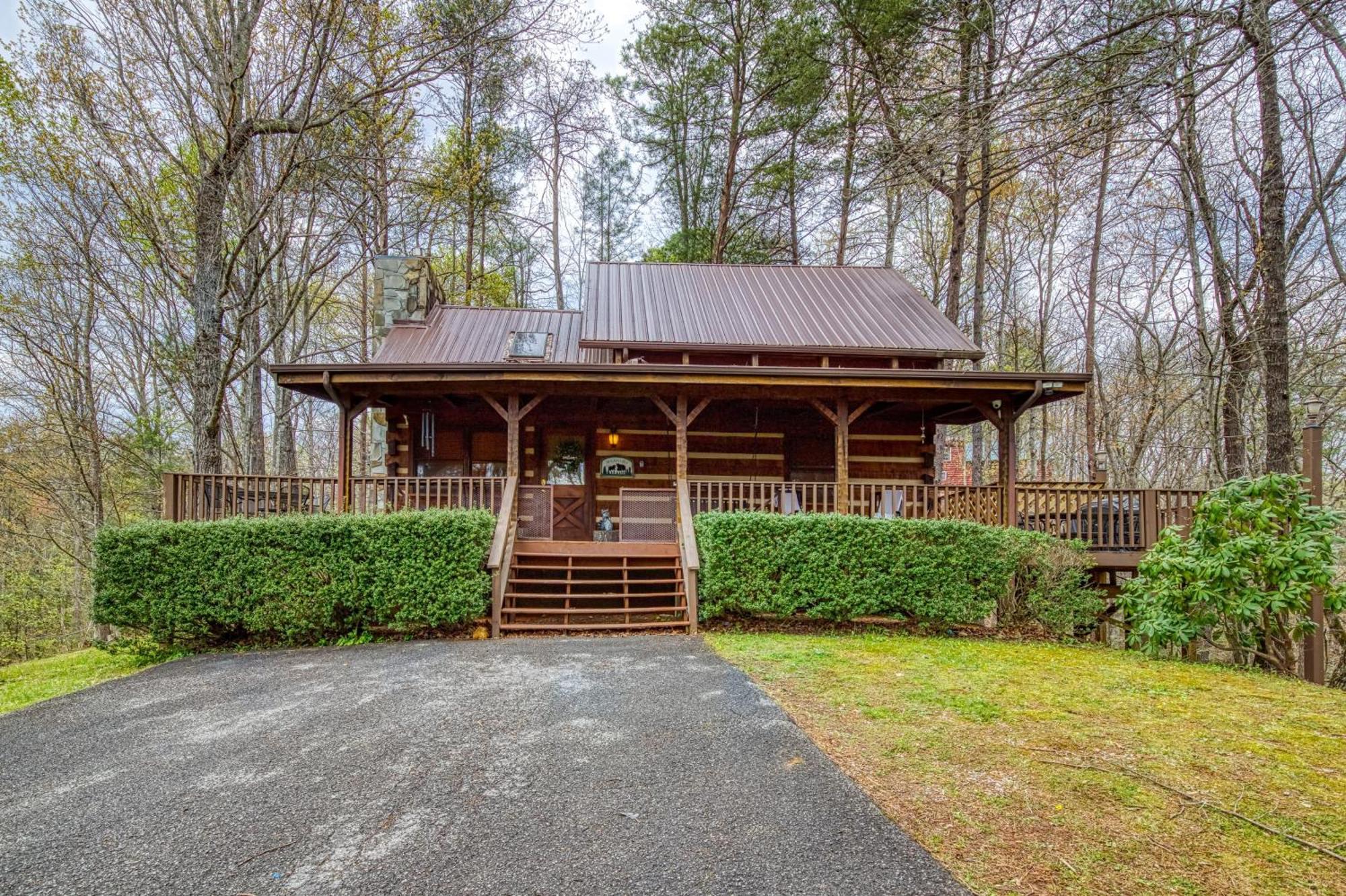 Fantastic Pet Friendly Cabin, Hot Tub, Fire Pit Sevierville Exterior foto
